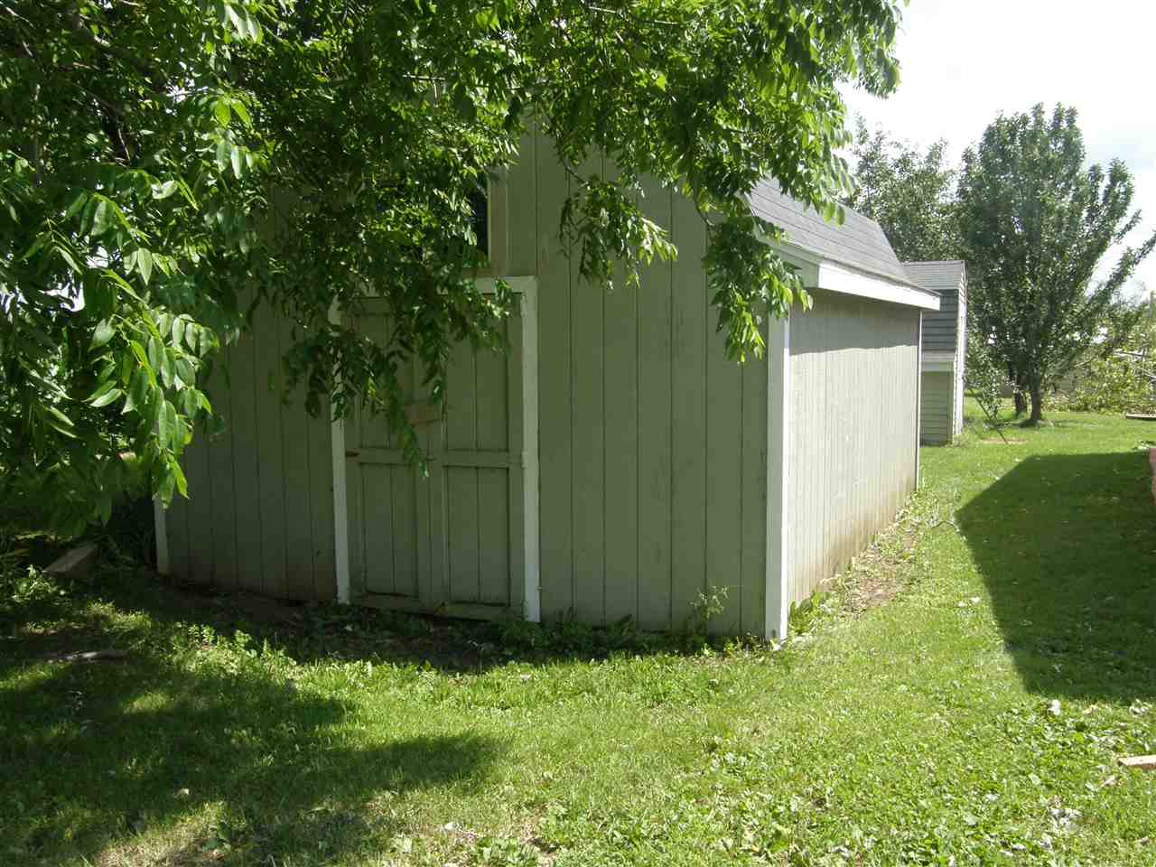 16700 Goodrich Road Durand, IL 61024 - Photo 4 of 18 a view of a backyard