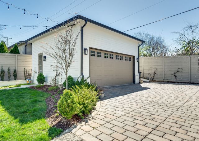 $1,995,000 | 2227 Castleman Drive, Nashville, TN 37215