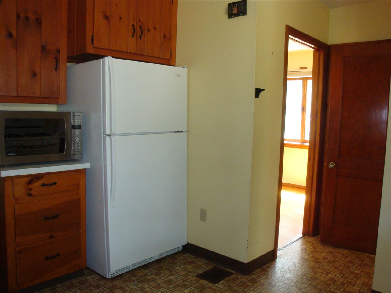 286 Miller Road Dummerston, VT 05346 - Photo 8 of 22