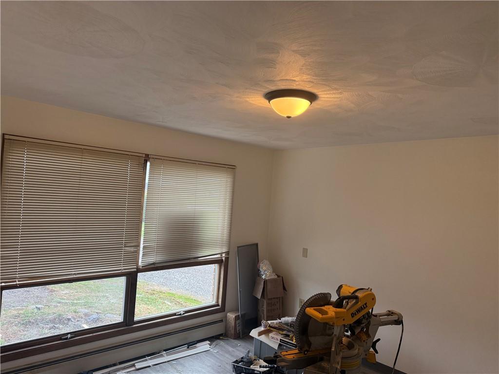 766 North Pike Road Cabot, PA 16023 - Photo 4 of 9 a view of workspace