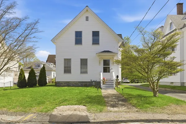 $459,000 | 410 Cohannet Street, Taunton, MA 02780