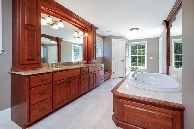 751 Ridge Road Wilbraham, MA 01095 - Photo 16 of 41