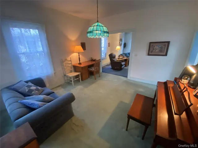 $235,000 | 10 Prospect Street, Unionville, NY 10988