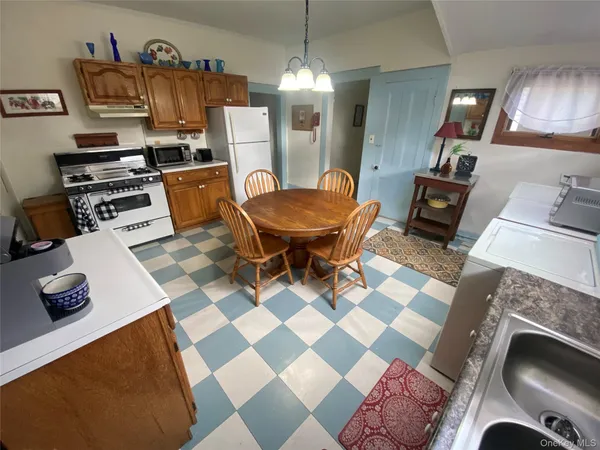 $235,000 | 10 Prospect Street, Unionville, NY 10988