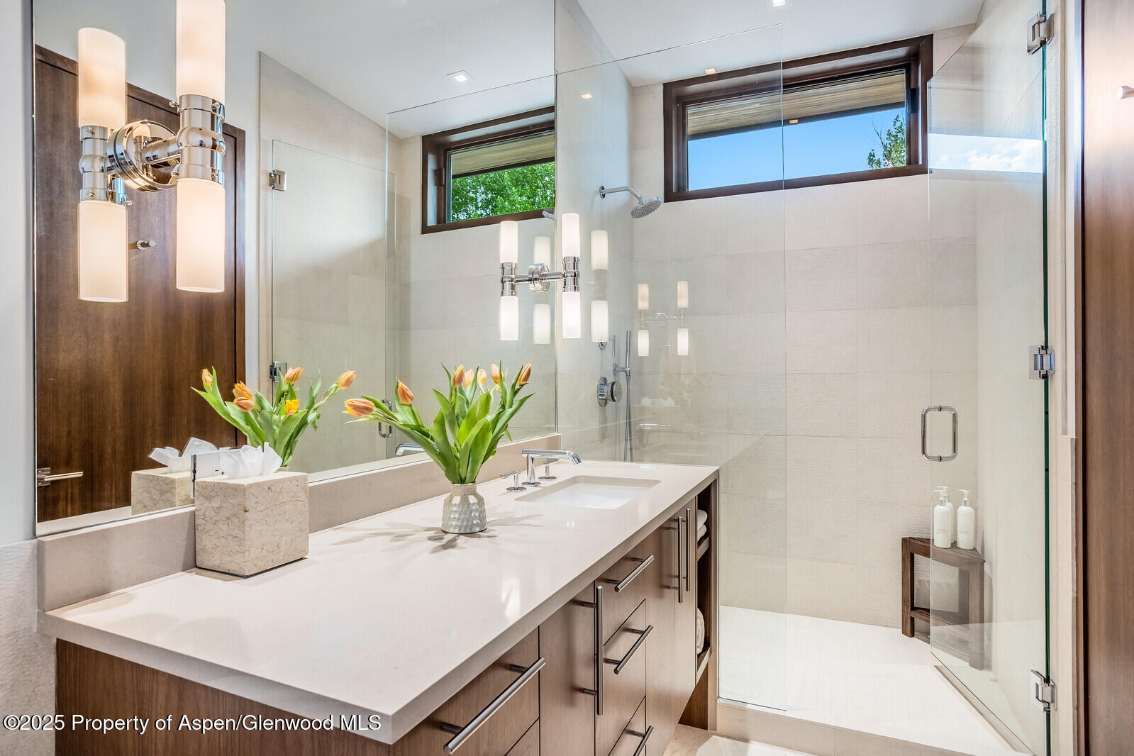 130 Primrose Path Aspen, CO 81611 - Photo 33 of 94 a white bath tub sitting next to a white sink