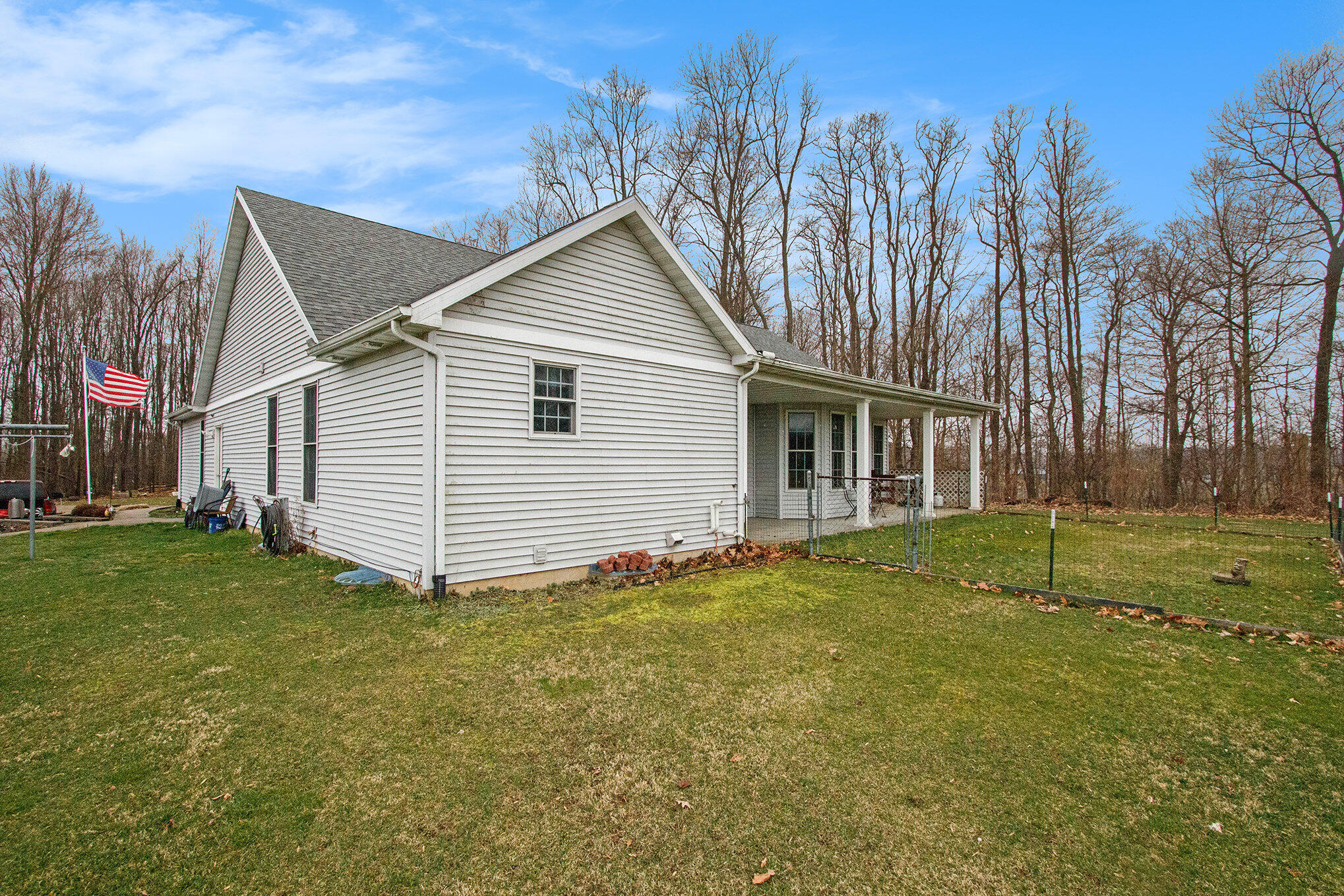 14487 Madron Lake Road Buchanan, MI 49107 - Photo 33 of 38 037_img_6567