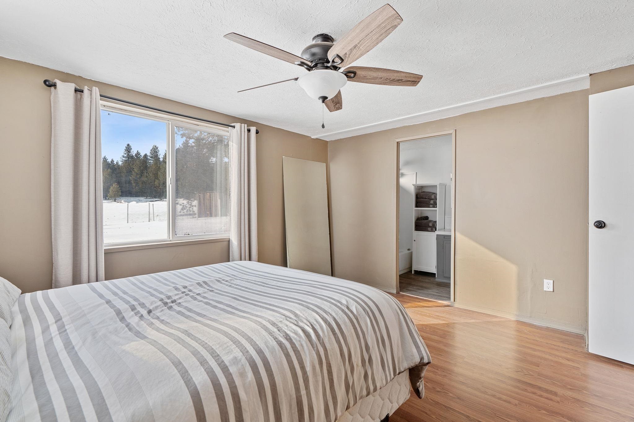 4490 Whittier Road Clayton, WA 99110 - Photo 11 of 31