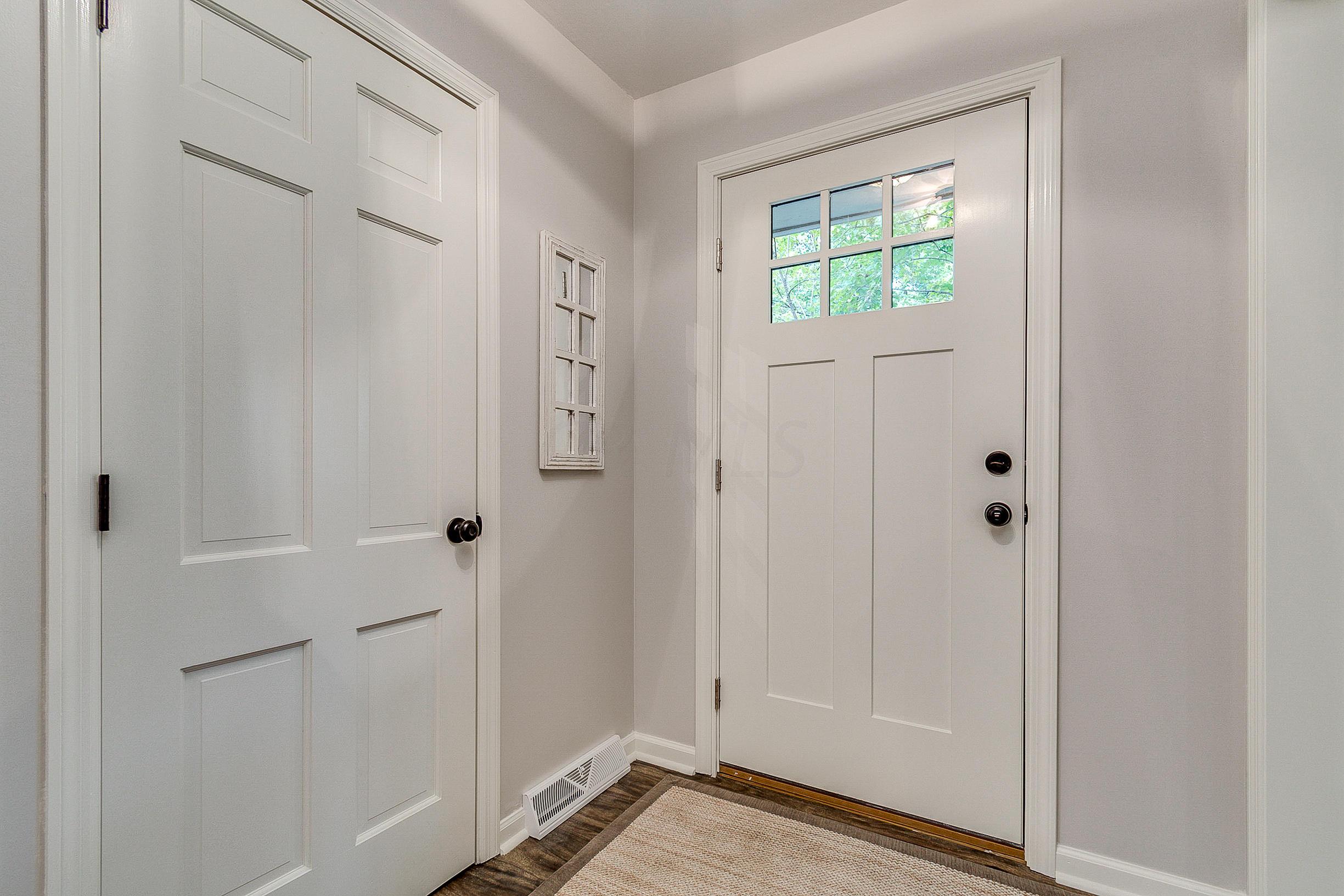 10659 Ridge View Court Westerville, OH 43082 - Photo 5 of 50