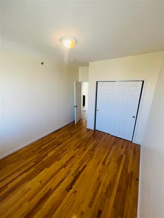 $2,100 | 250 South Orange Avenue, Unit 3, Newark, NJ 07103