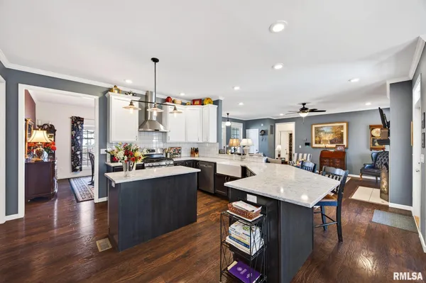 $397,500 | 444 North Academy Street, Galesburg, IL 61401