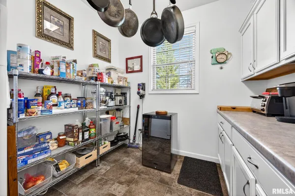 $397,500 | 444 North Academy Street, Galesburg, IL 61401