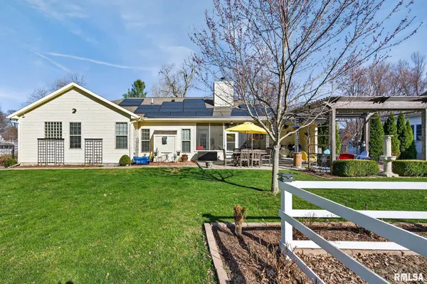 $397,500 | 444 North Academy Street, Galesburg, IL 61401