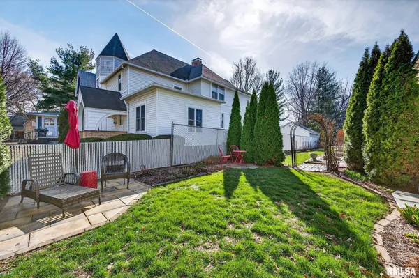 $397,500 | 444 North Academy Street, Galesburg, IL 61401