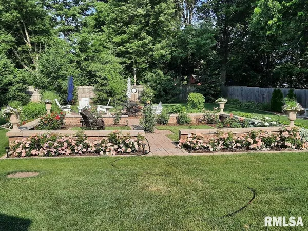 $397,500 | 444 North Academy Street, Galesburg, IL 61401
