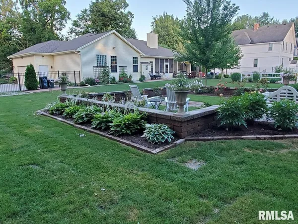 $397,500 | 444 North Academy Street, Galesburg, IL 61401
