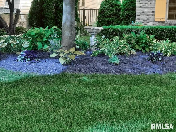 $397,500 | 444 North Academy Street, Galesburg, IL 61401