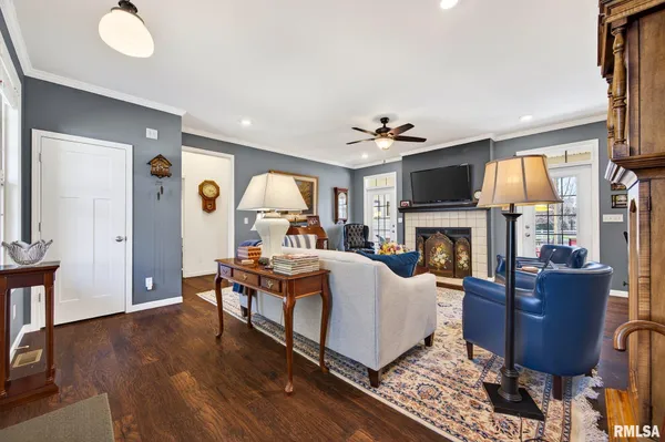 $397,500 | 444 North Academy Street, Galesburg, IL 61401