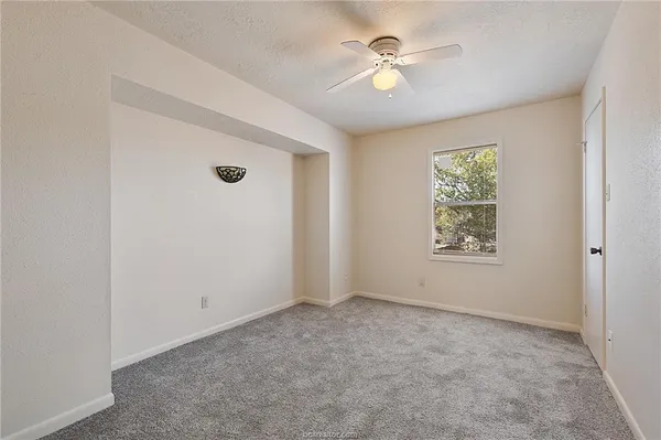 $1,750 | 3214 Heatherwood Drive, Bryan, TX 77801
