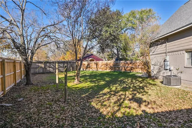 $1,750 | 3214 Heatherwood Drive, Bryan, TX 77801