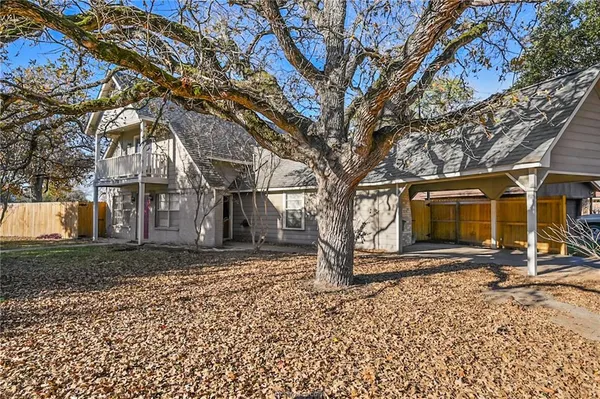$1,750 | 3214 Heatherwood Drive, Bryan, TX 77801
