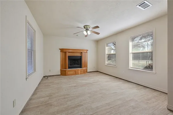 $1,750 | 3214 Heatherwood Drive, Bryan, TX 77801