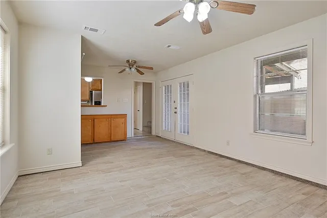 $1,750 | 3214 Heatherwood Drive, Bryan, TX 77801