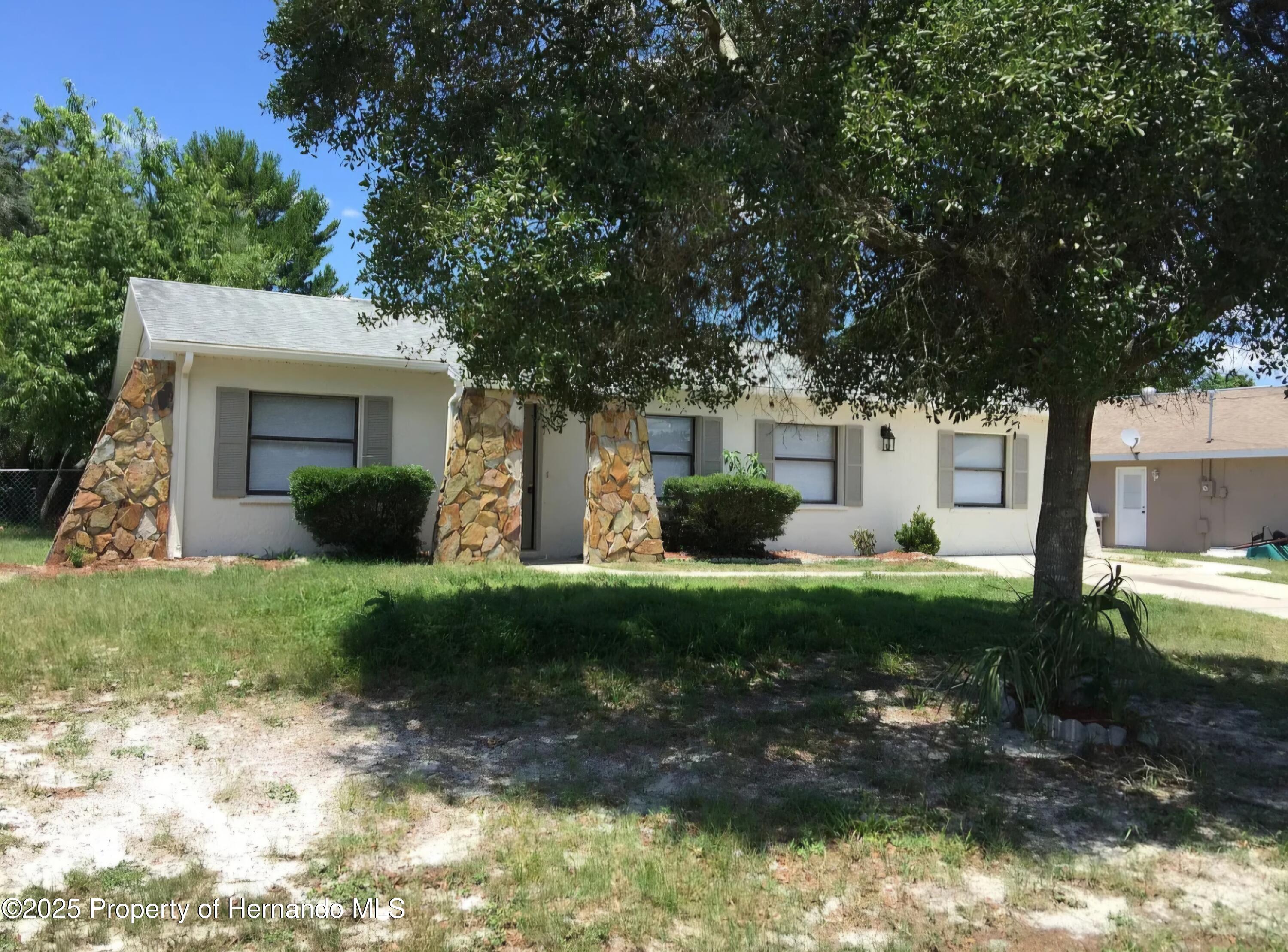 9619 Langan Street Spring Hill, FL 34606 - Photo 2 of 14