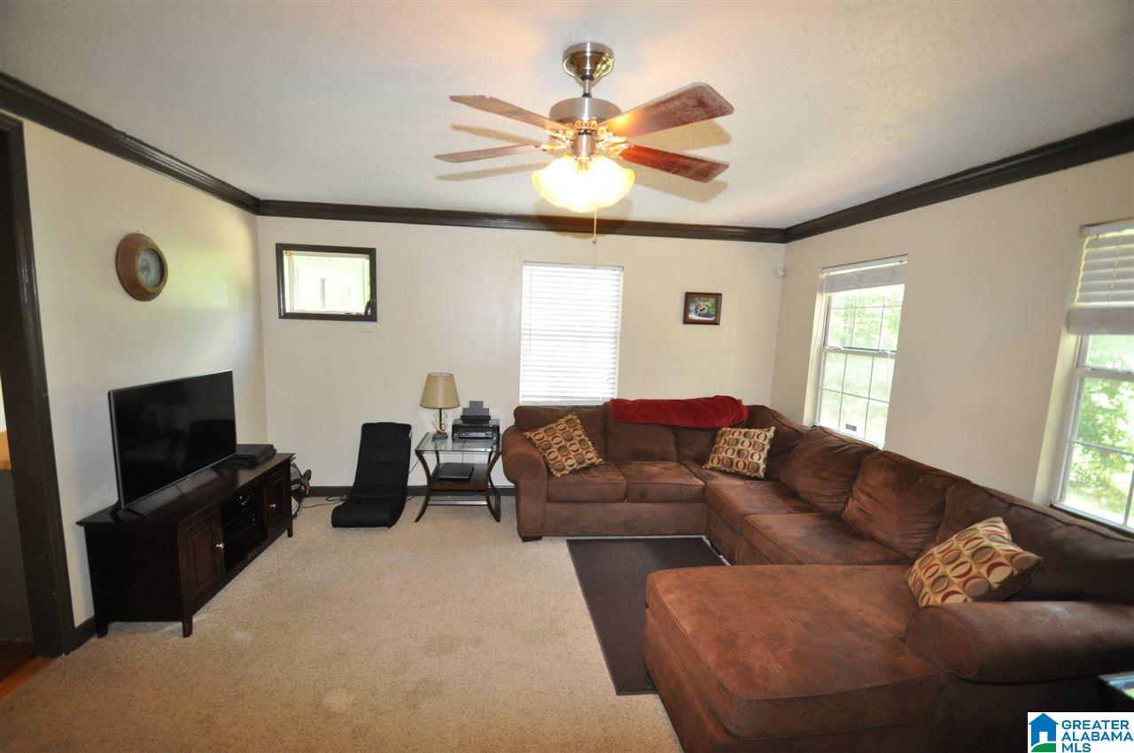 25 Poplar Lane Warrior, AL 35180 - Photo 2 of 44