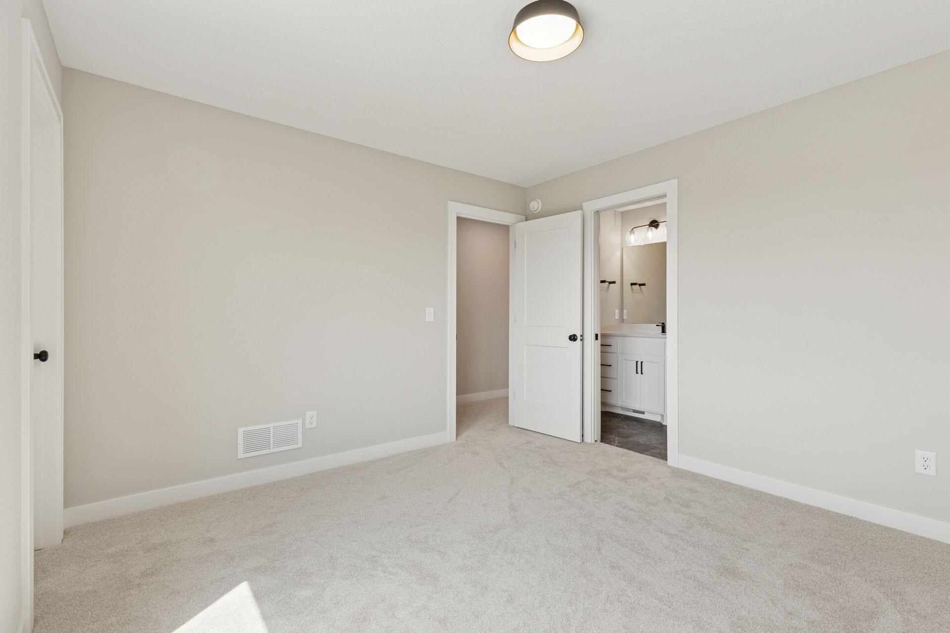 5840 Freeland Bay North Hugo, MN 55038 - Photo 38 of 51