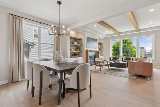 $925,000 | 5840 Freeland Bay North, Hugo, MN 55038