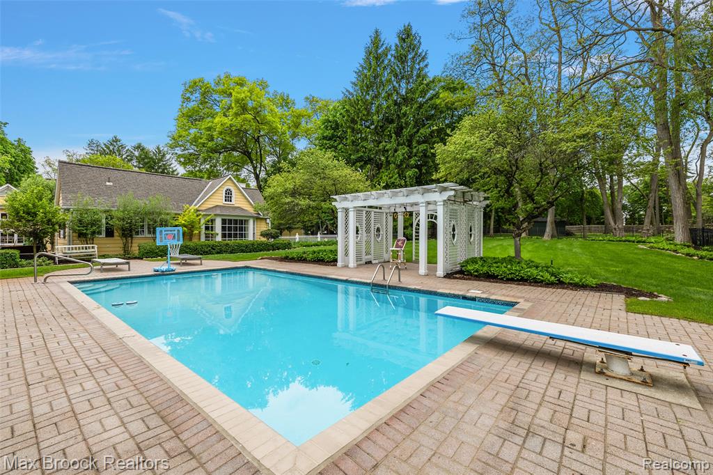 760 Lone Pine Road Bloomfield Hills, MI 48304 - Photo 60 of 65