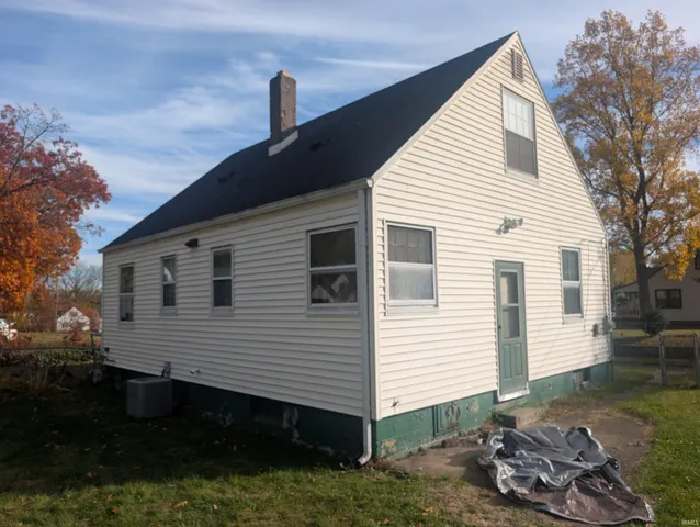 $69,900 | 1701 North Johnson Street, South Bend, IN 46628