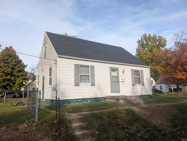 $69,900 | 1701 North Johnson Street, South Bend, IN 46628