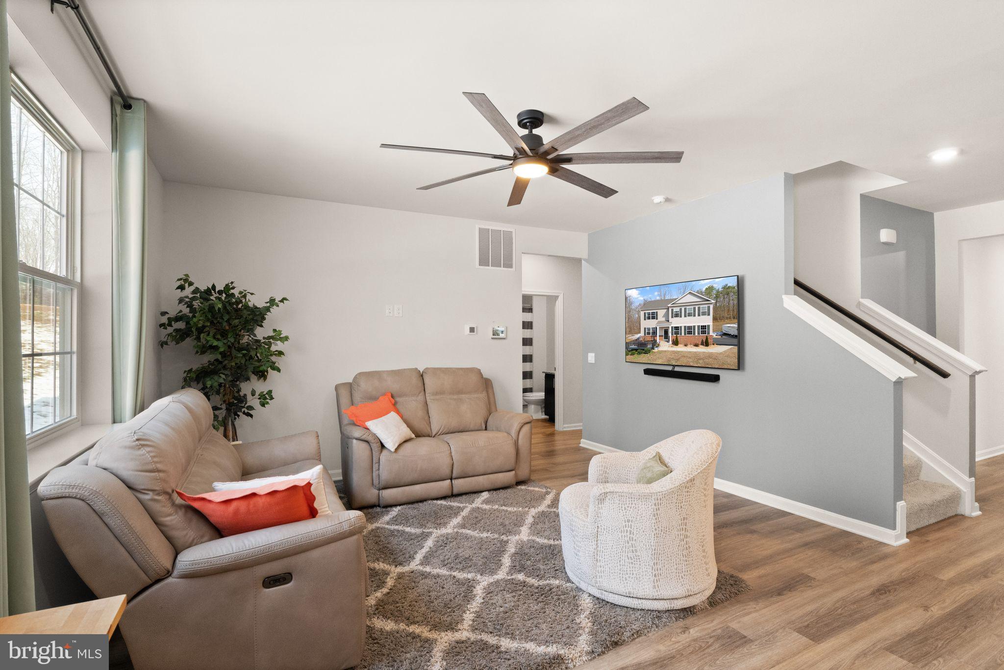 180 Pinewood Road Fredericksburg, VA 22405 - Photo 23 of 76 Love the fan!