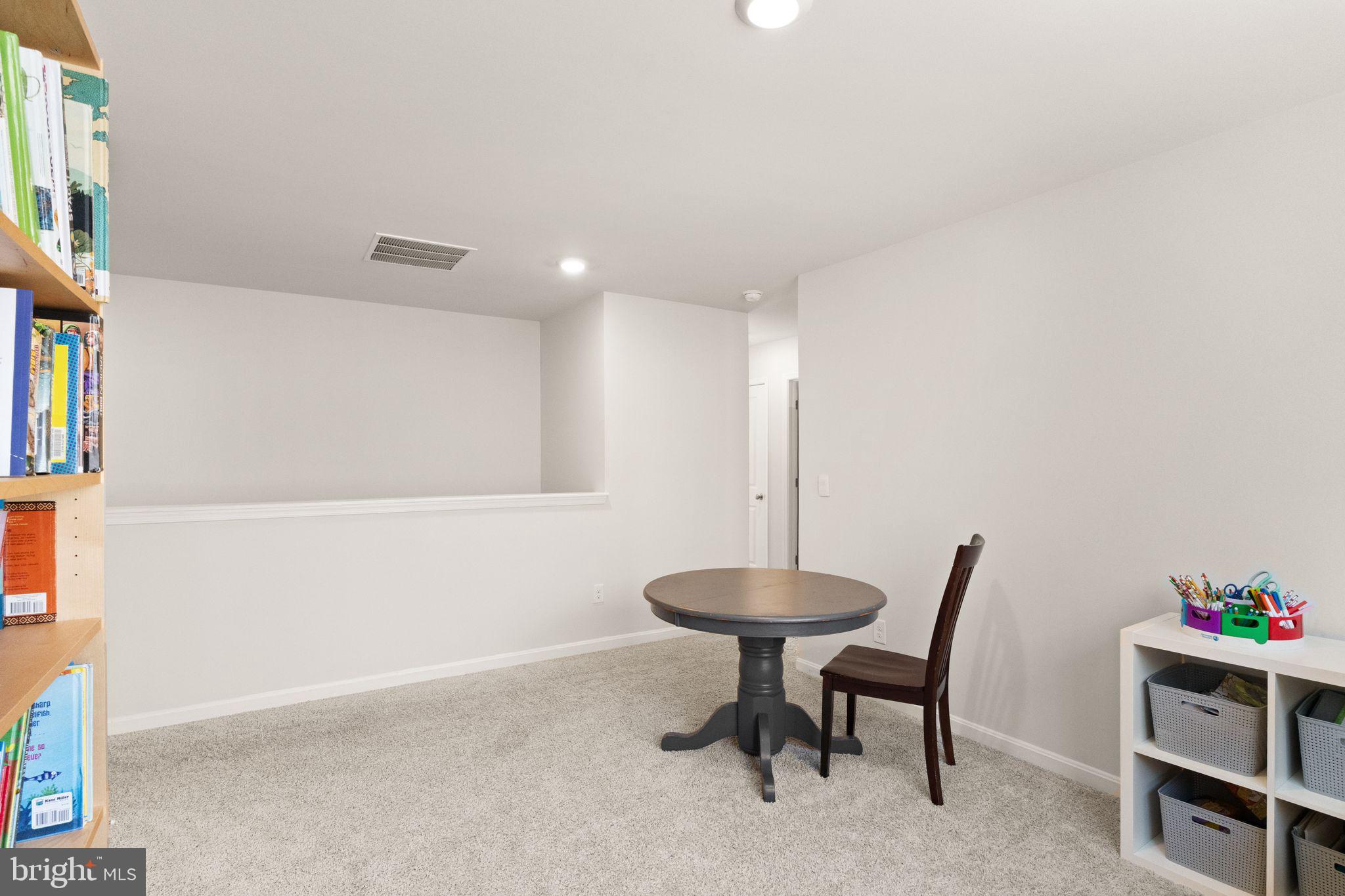 180 Pinewood Road Fredericksburg, VA 22405 - Photo 32 of 76 Light and Bright!