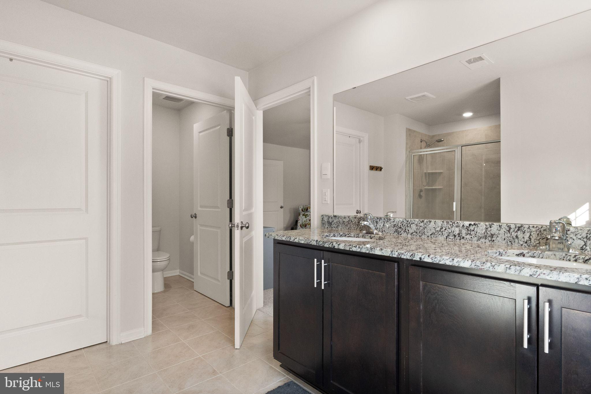 180 Pinewood Road Fredericksburg, VA 22405 - Photo 38 of 76 Double Sinks!