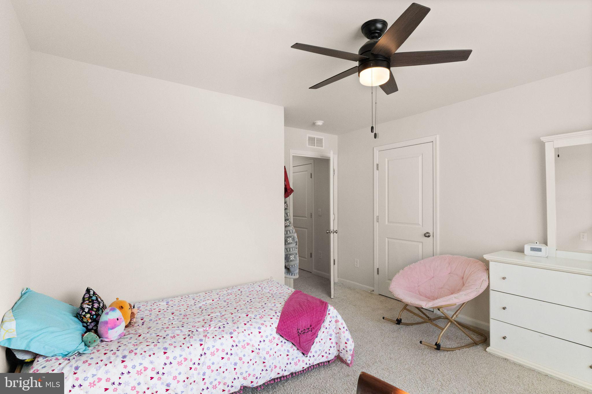 180 Pinewood Road Fredericksburg, VA 22405 - Photo 44 of 76 Lots of space!