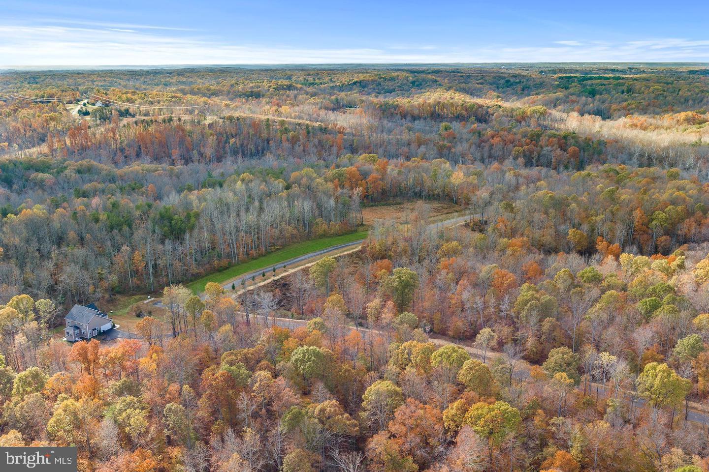 180 Pinewood Road Fredericksburg, VA 22405 - Photo 76 of 76 Fall neighborhood shot!