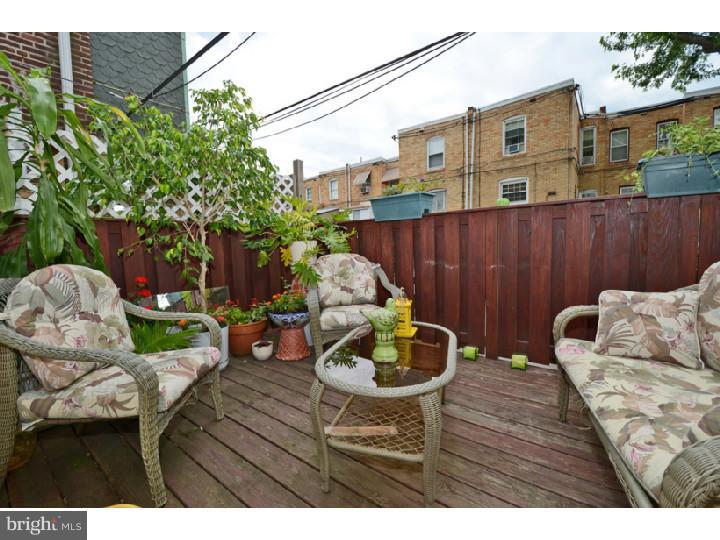 6413 Morris Park Road Philadelphia, PA 19151 - Photo 12 of 24 Deck