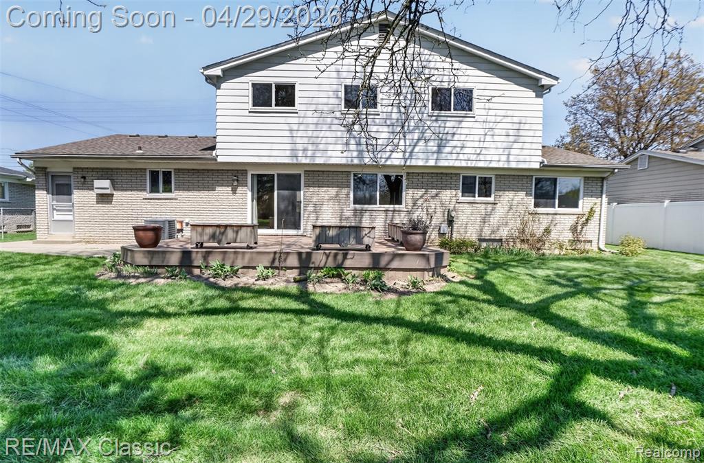 36365 Six Mile Road Livonia, MI 48152 - Photo 31 of 32