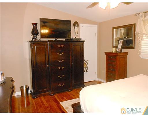 26 Rittner Lane Old Bridge, NJ 08857 - Photo 12 of 20 Gallery Image 12
