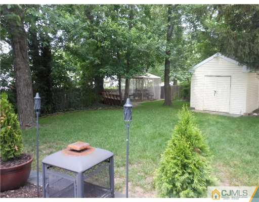 26 Rittner Lane Old Bridge, NJ 08857 - Photo 17 of 20 Gallery Image 17