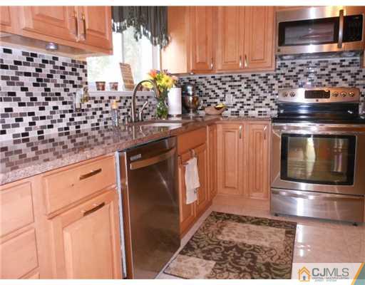 26 Rittner Lane Old Bridge, NJ 08857 - Photo 6 of 20 Gallery Image 6