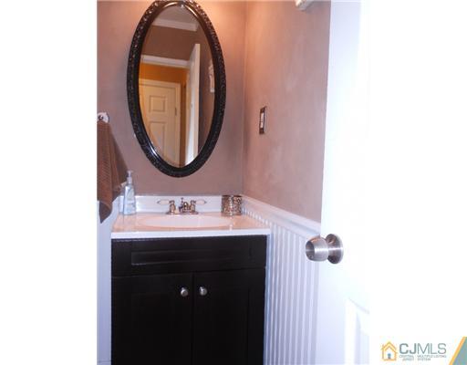 26 Rittner Lane Old Bridge, NJ 08857 - Photo 10 of 20 Gallery Image 10