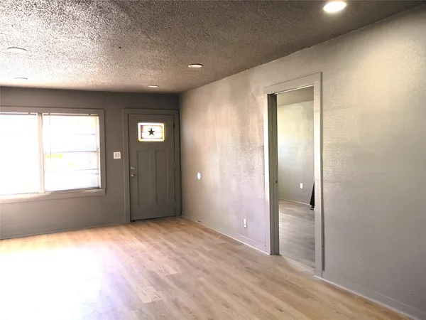$1,400 | 5617 Malmedy Road, Houston, TX 77033