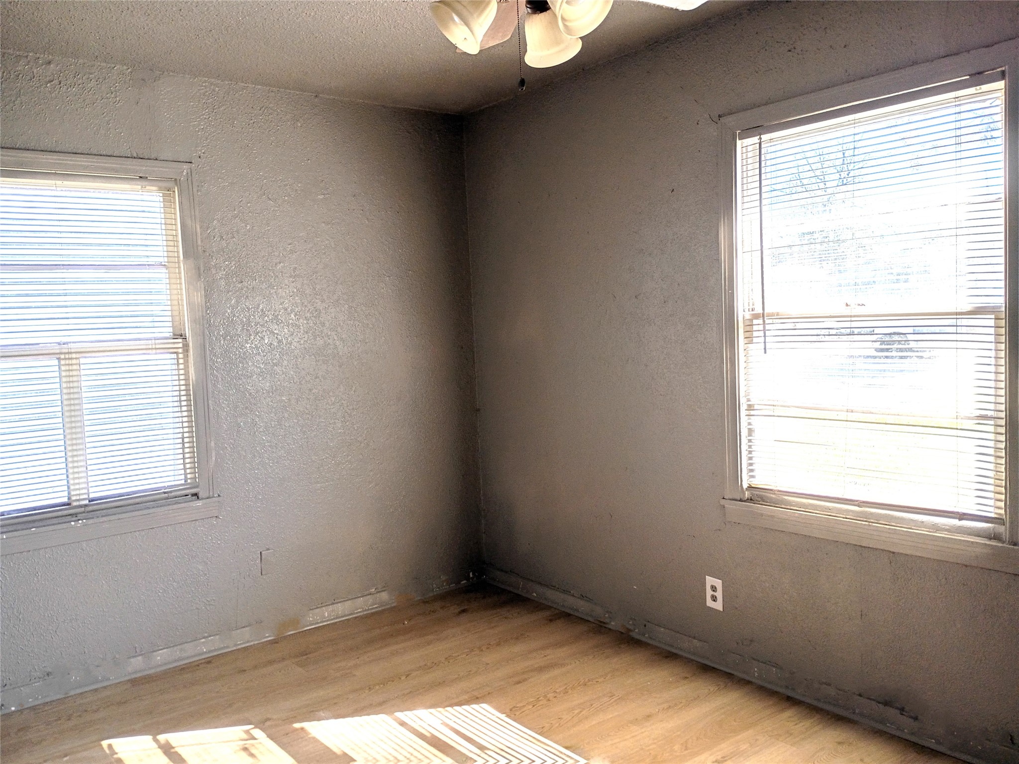 5617 Malmedy Road Houston, TX 77033 - Photo 8 of 12 a view of an empty room and window