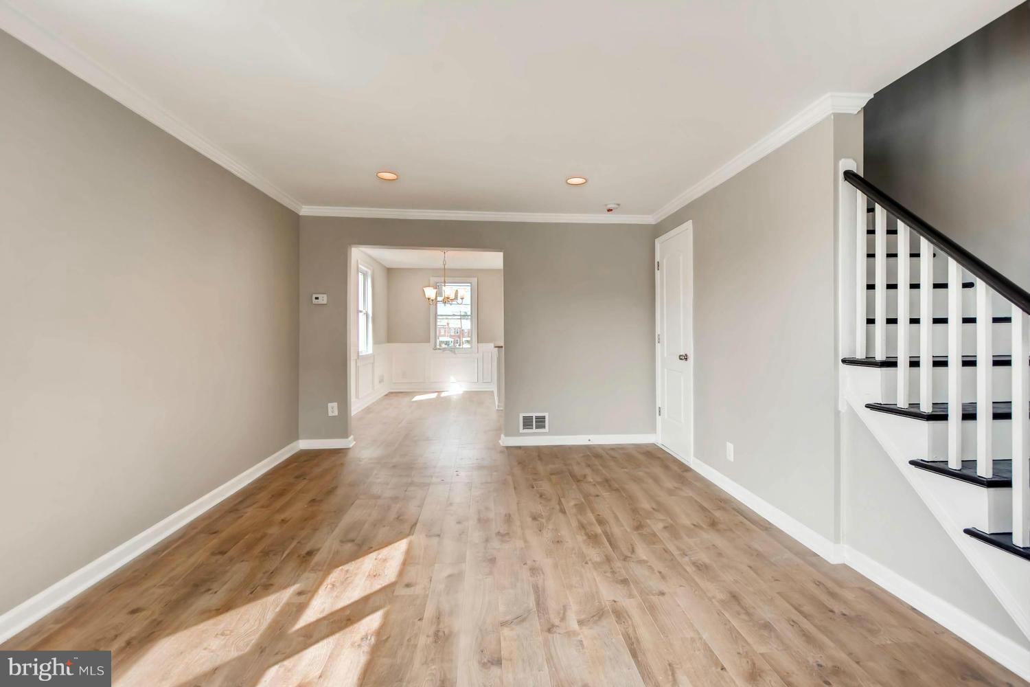 7434 Edsworth Road Baltimore, MD 21222 - Photo 6 of 30 Living Room