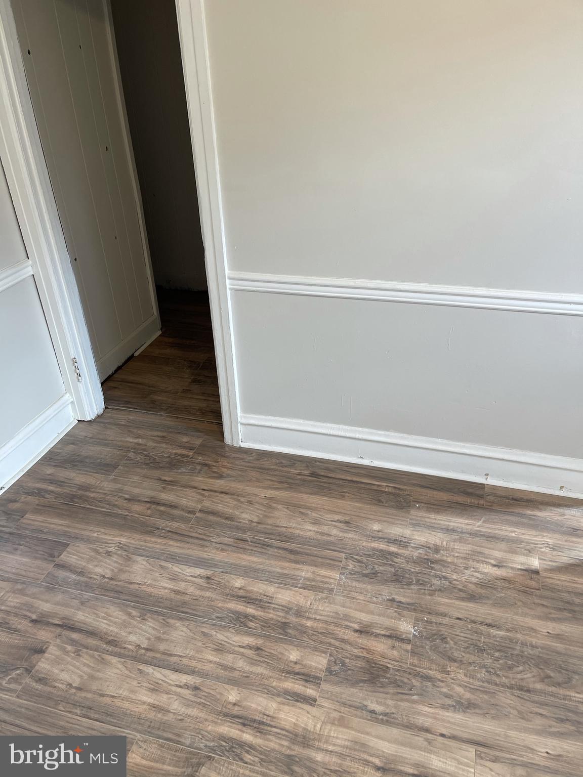 501 Littlecroft Road Upper Darby, PA 19082 - Photo 6 of 12