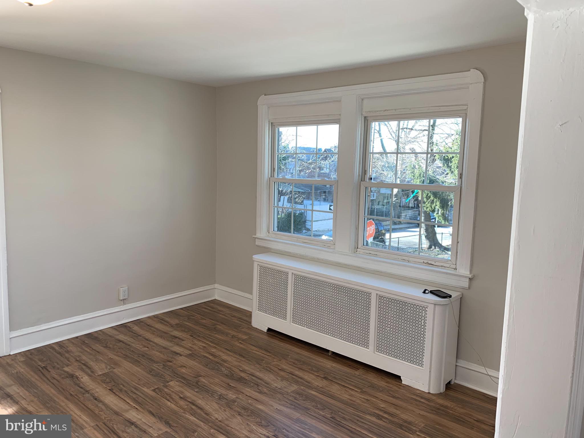 501 Littlecroft Road Upper Darby, PA 19082 - Photo 7 of 12