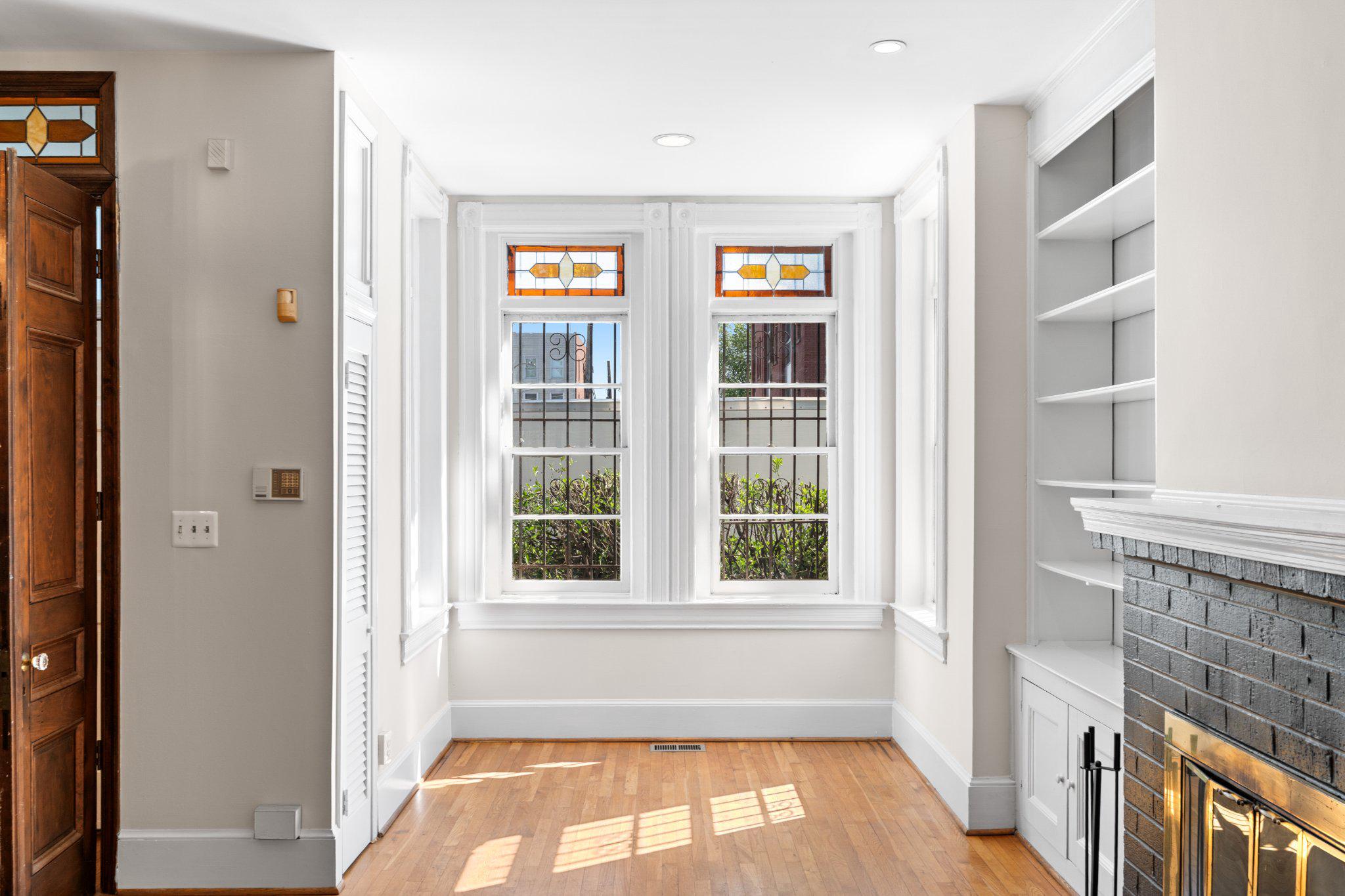 1112 I Street Southeast Washington, DC 20003 - Photo 5 of 42